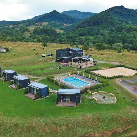 Hotel Flandra Glamping Corbeni Exteriér fotografie