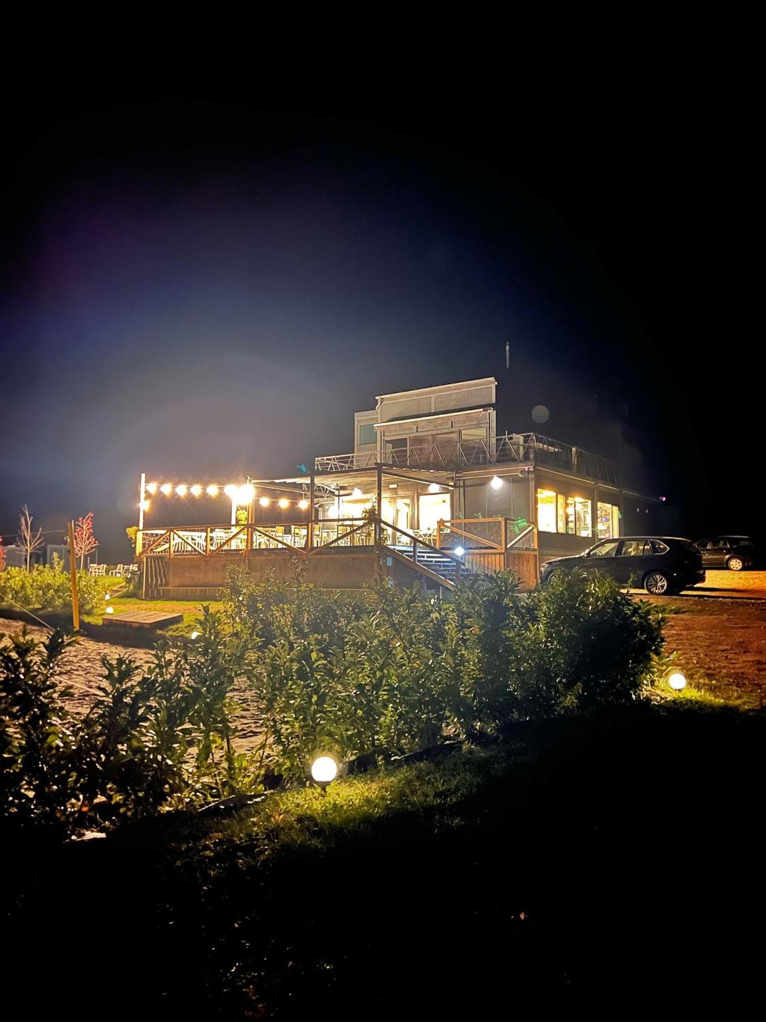 Hotel Flandra Glamping Corbeni Exteriér fotografie