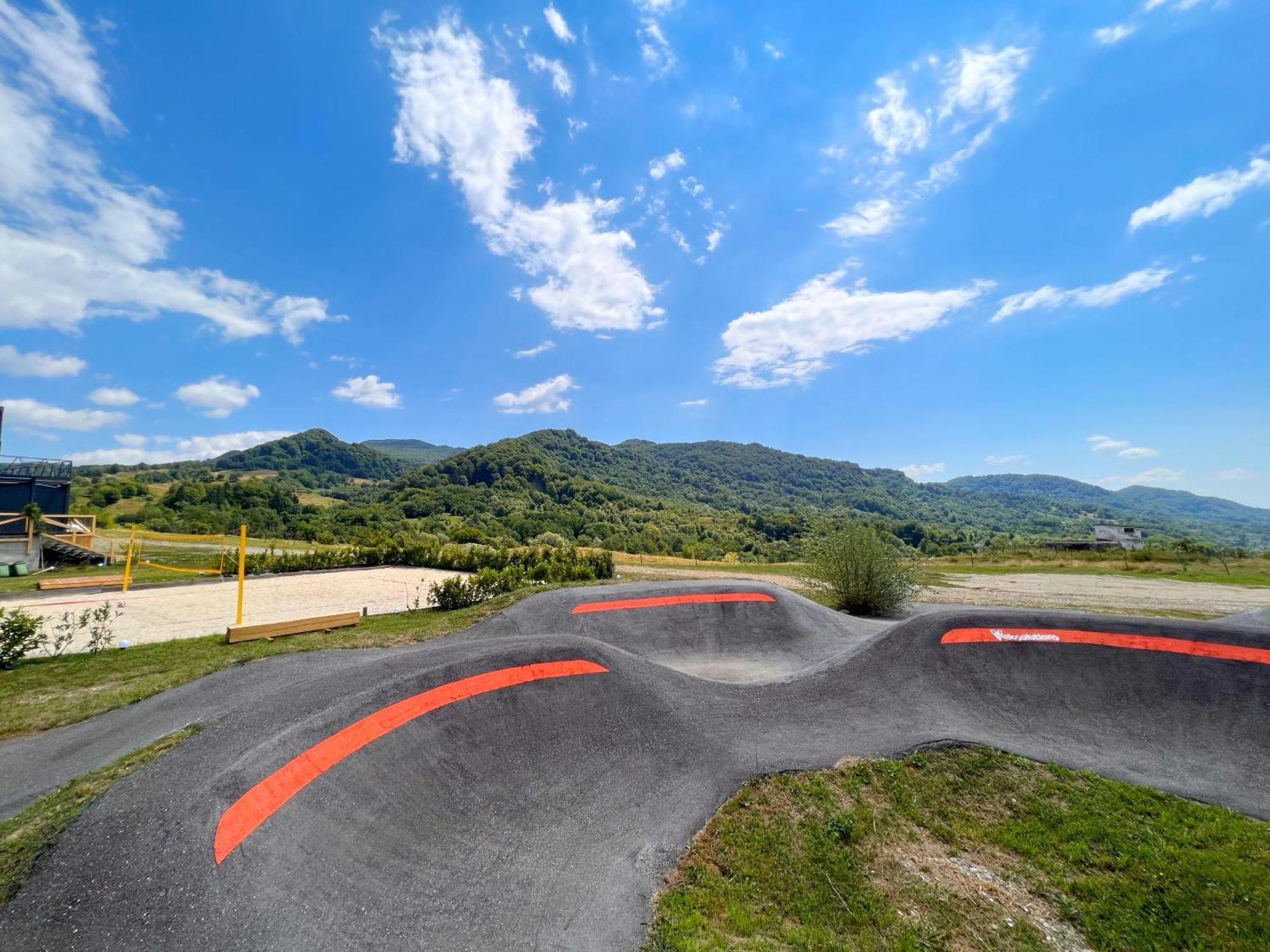 Hotel Flandra Glamping Corbeni Exteriér fotografie