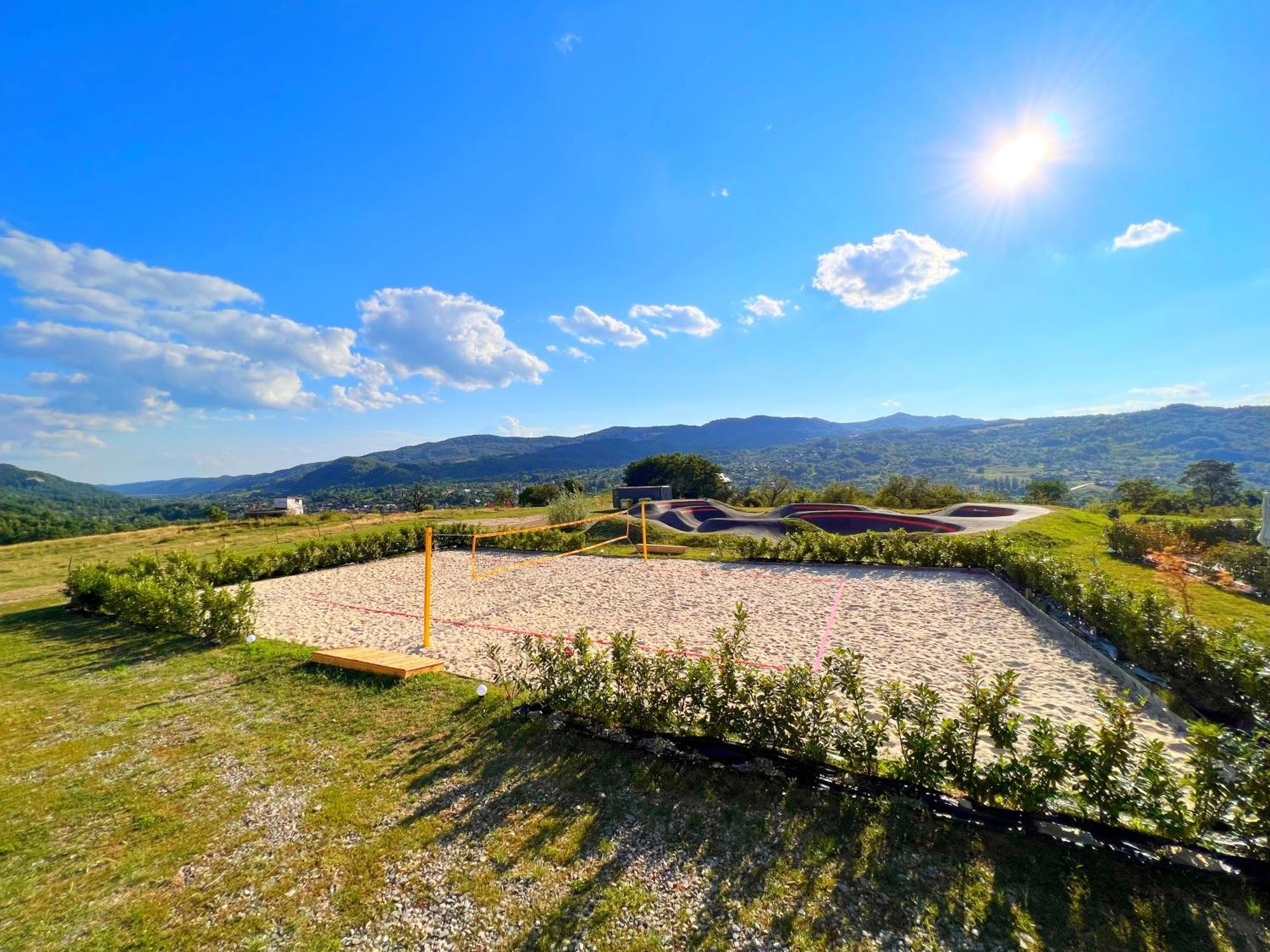 Hotel Flandra Glamping Corbeni Exteriér fotografie