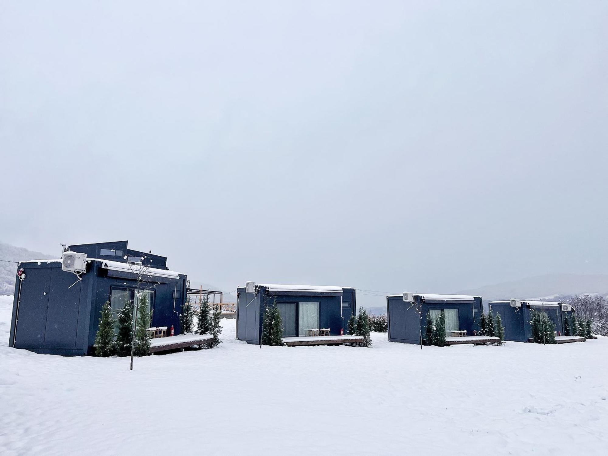 Hotel Flandra Glamping Corbeni Exteriér fotografie
