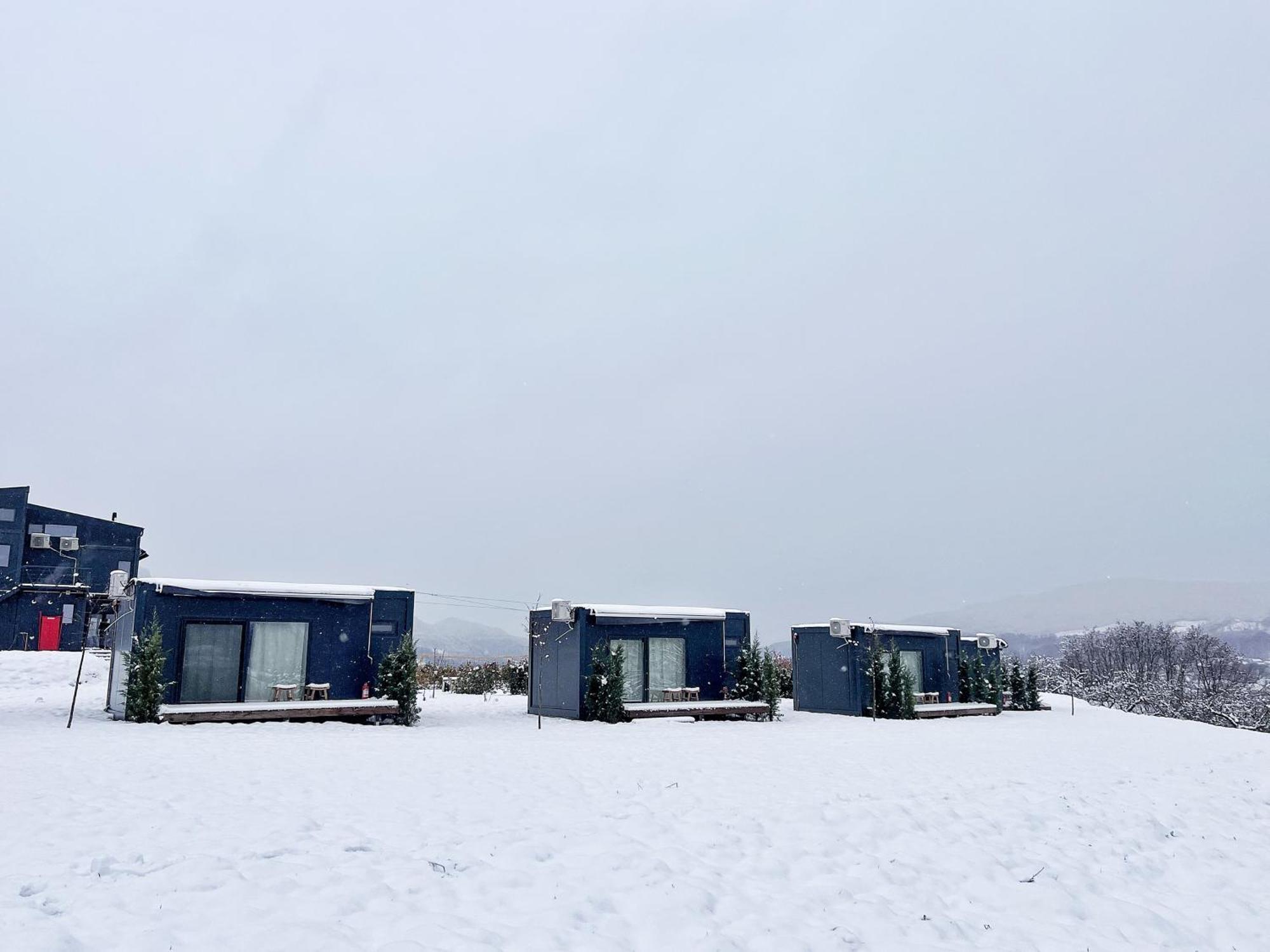 Hotel Flandra Glamping Corbeni Exteriér fotografie