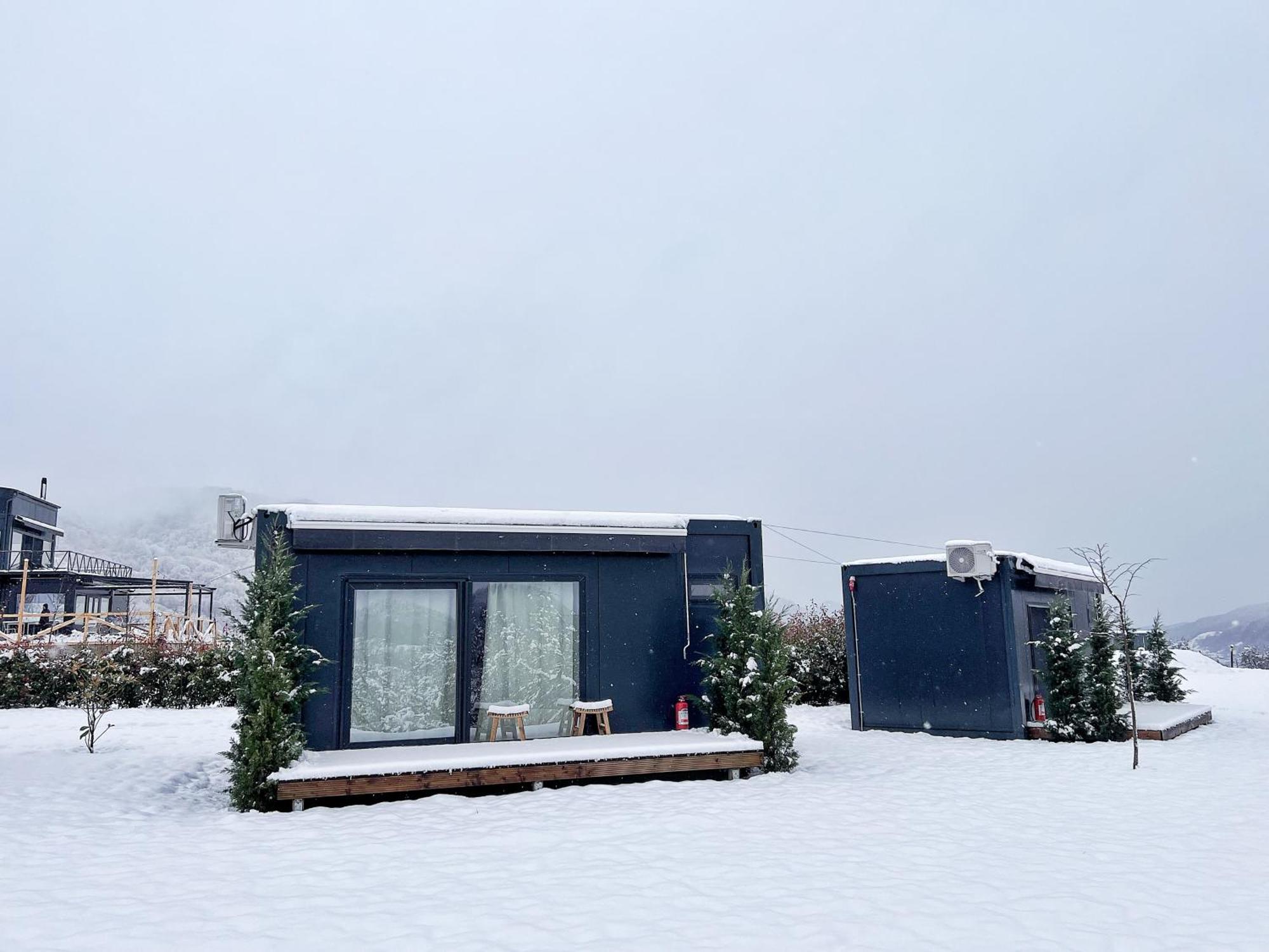 Hotel Flandra Glamping Corbeni Exteriér fotografie