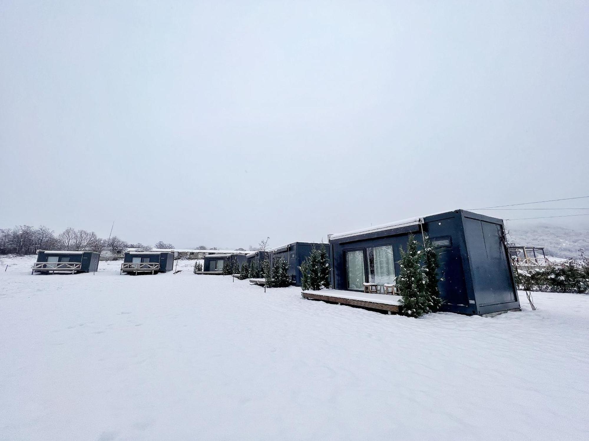 Hotel Flandra Glamping Corbeni Exteriér fotografie