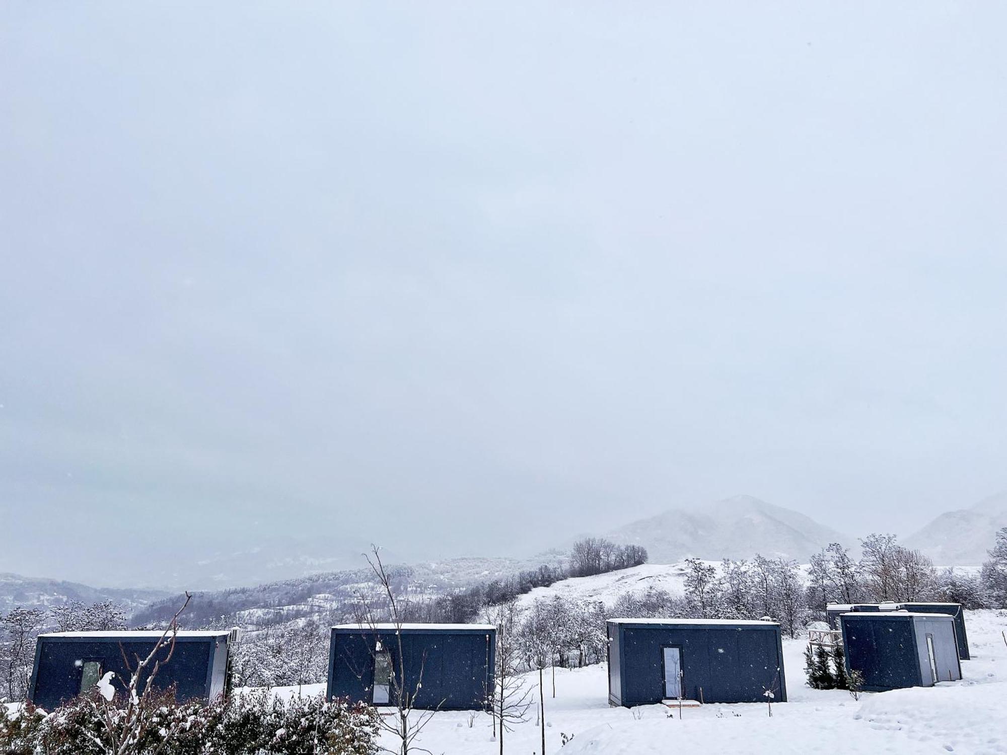 Hotel Flandra Glamping Corbeni Exteriér fotografie