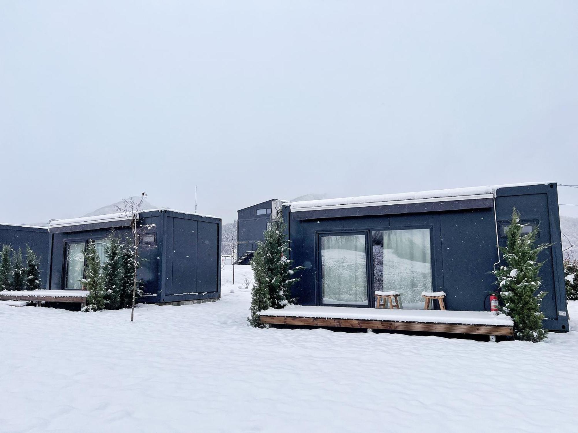 Hotel Flandra Glamping Corbeni Exteriér fotografie