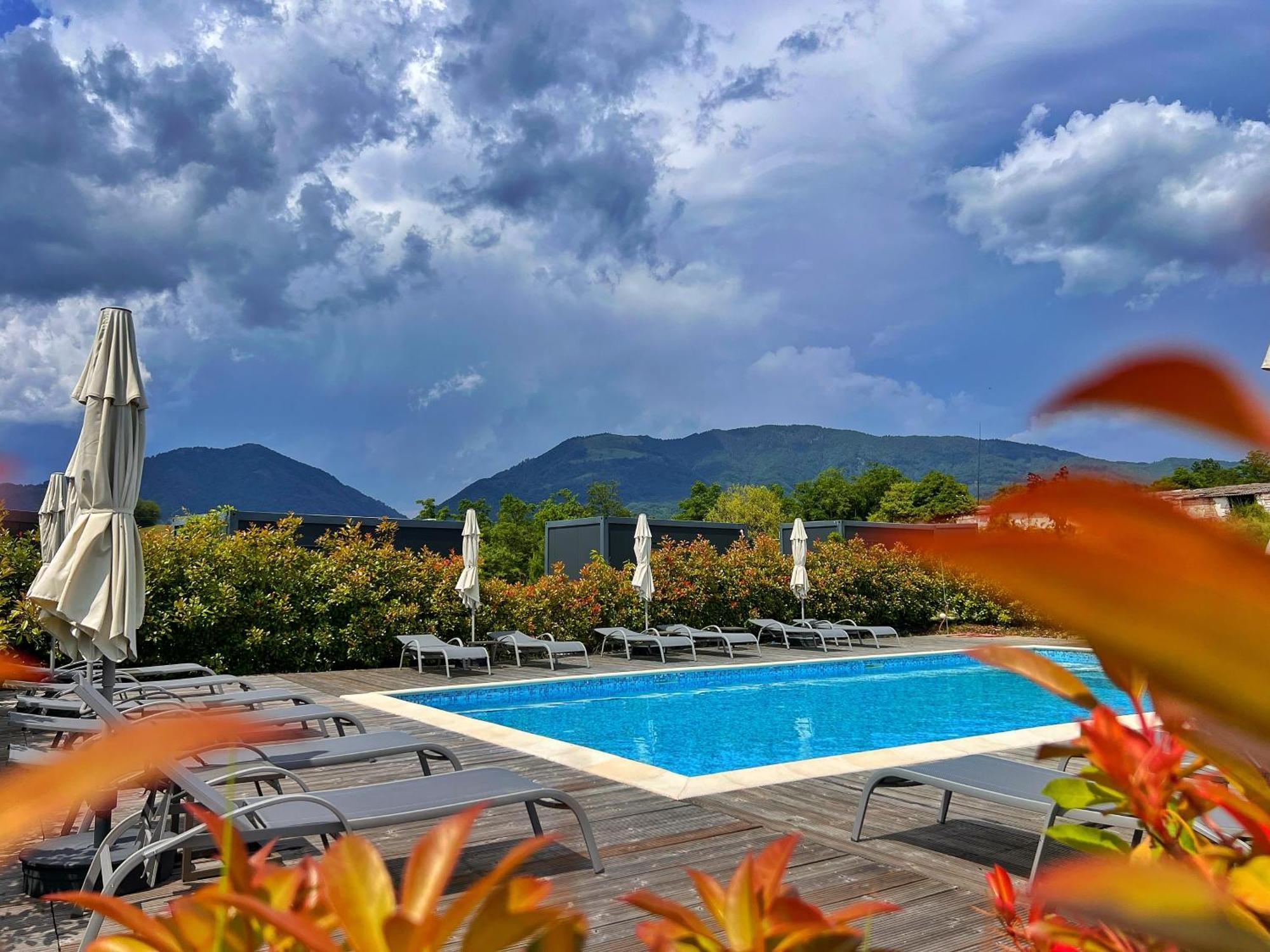 Hotel Flandra Glamping Corbeni Exteriér fotografie